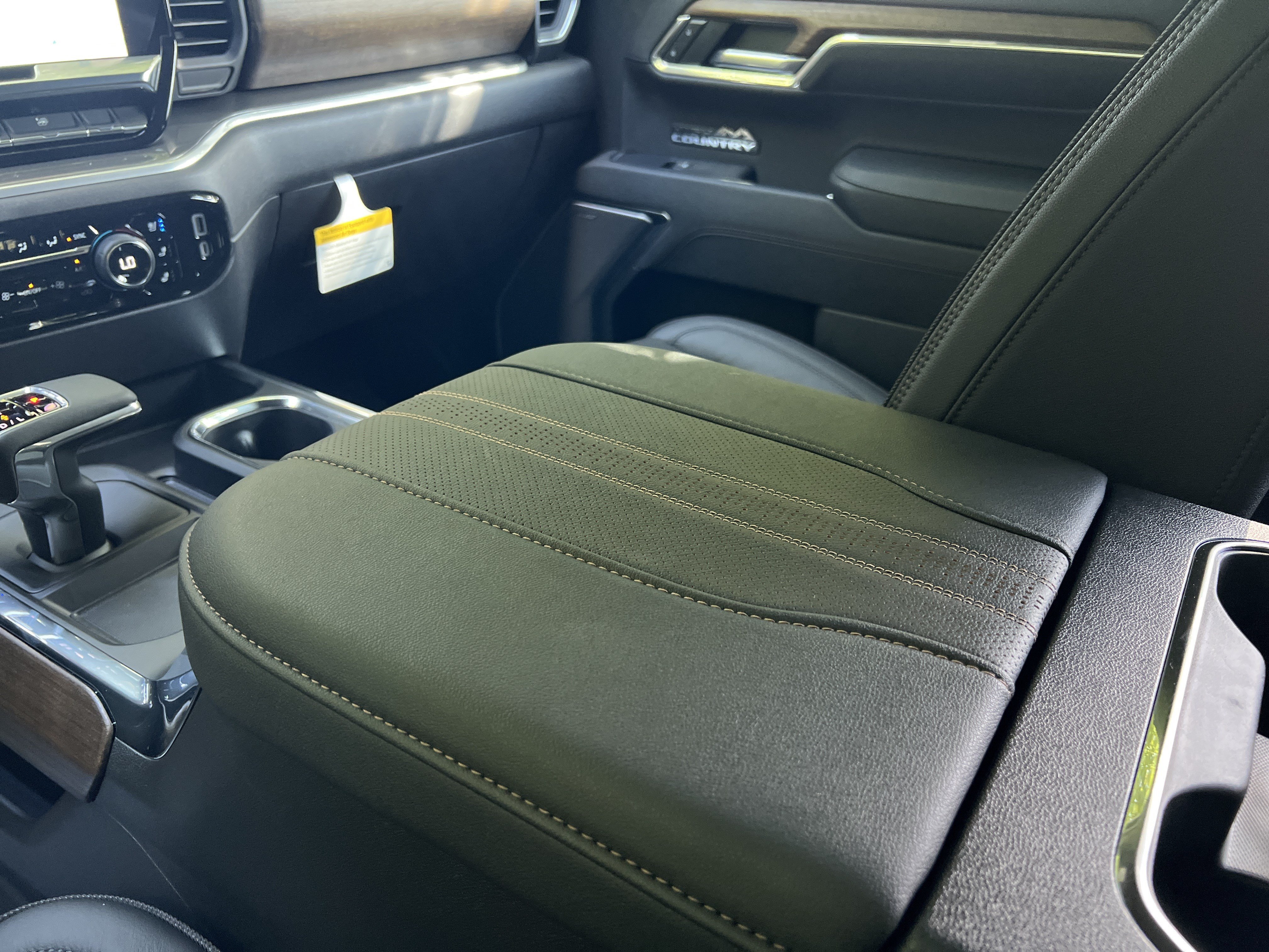 New 2026 Chevrolet Silverado 1500 High Country AWD/4WD image 30
