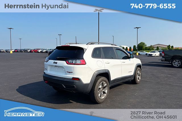 Used 2019 Jeep Cherokee Trailhawk AWD/4WD image 29