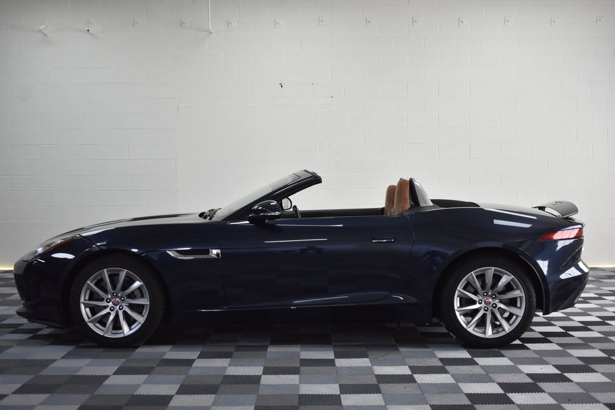 Used 2014 Jaguar F-TYPE image 2