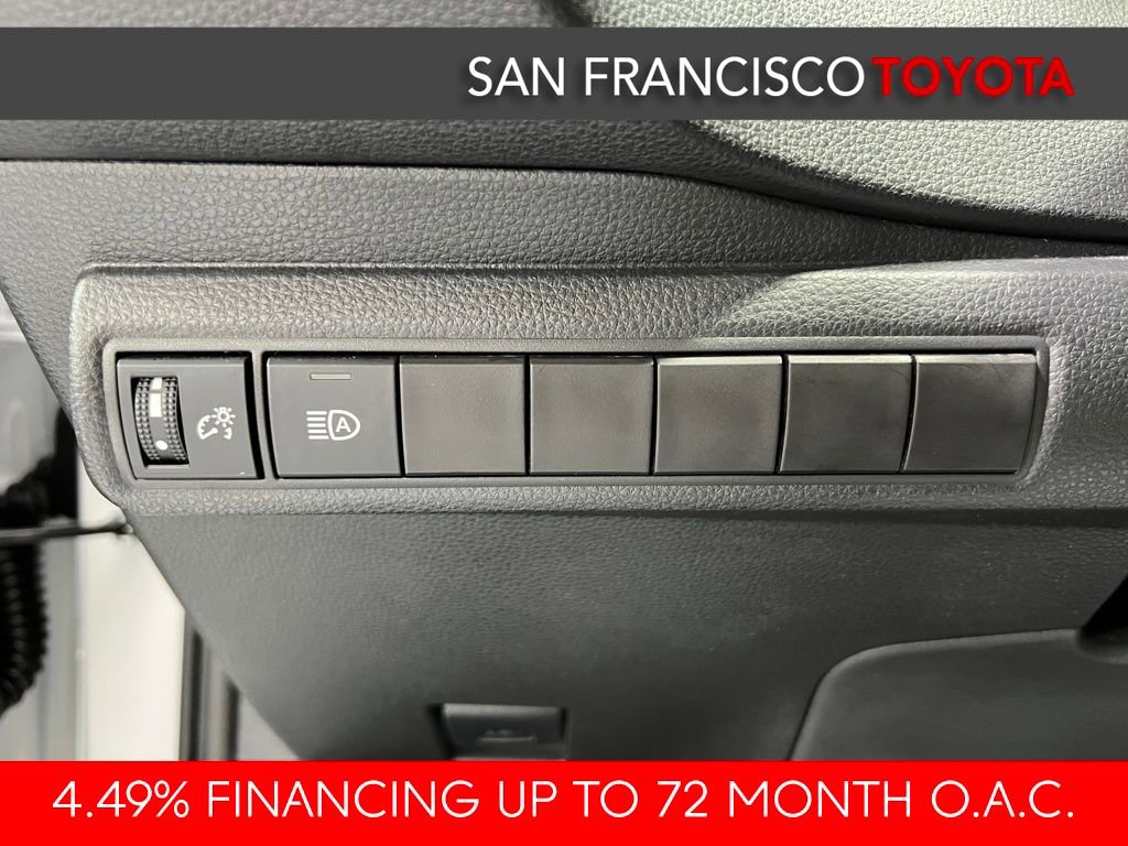 Certified 2023 Toyota Corolla LE image 34