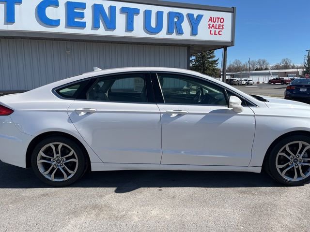 Used 2019 Ford Fusion SEL FWD image 20