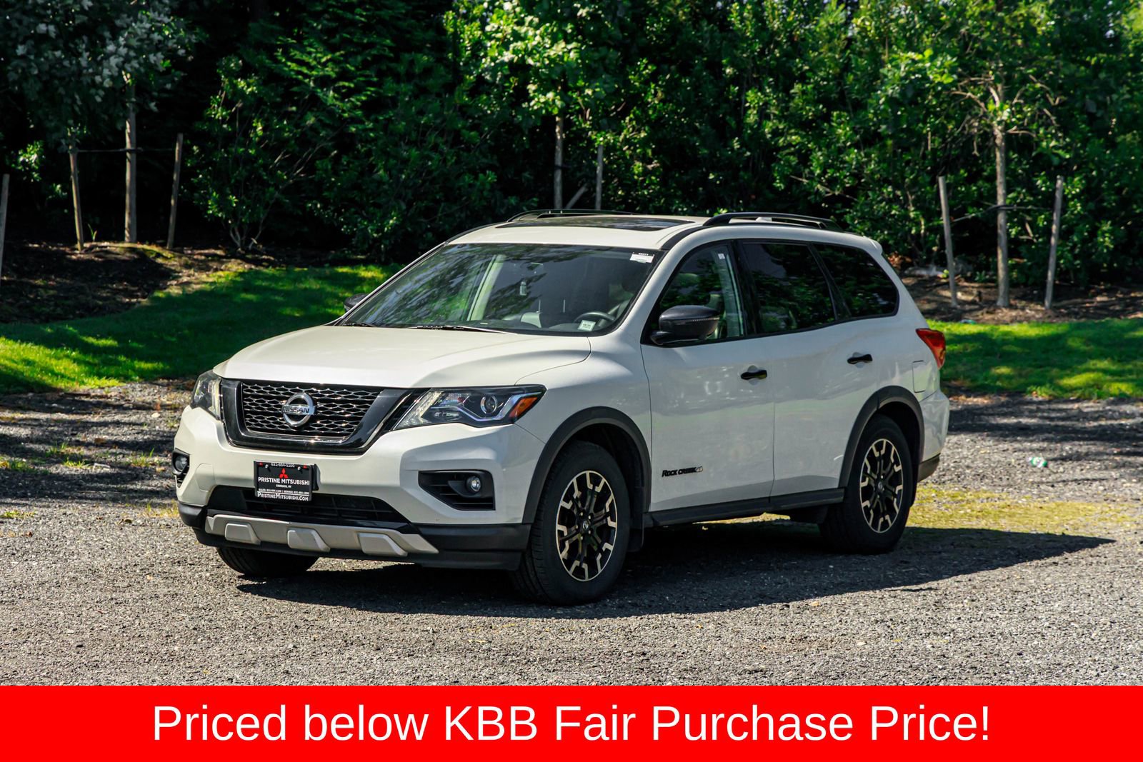 Used 2020 Nissan Pathfinder SL