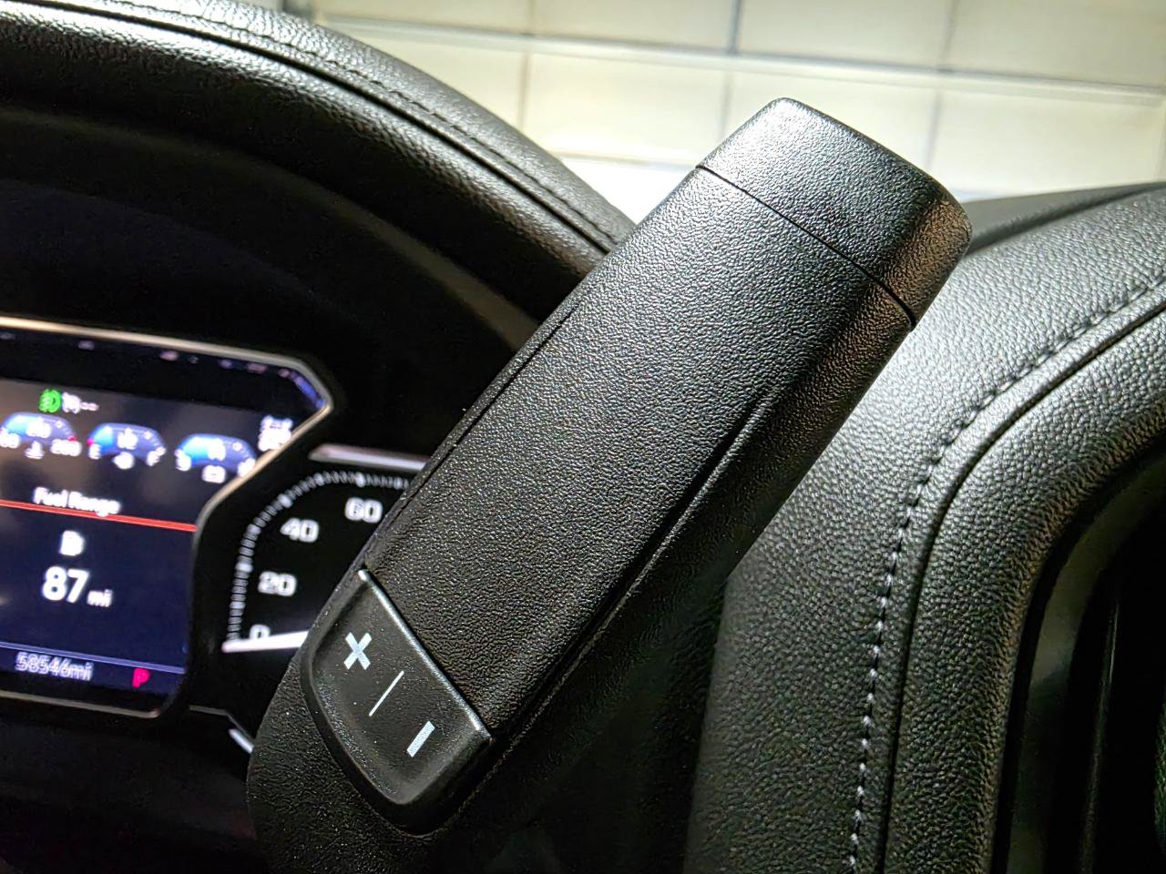 Used 2022 GMC Sierra 1500 Denali w/ Driver Alert Package II AWD/4WD image 43