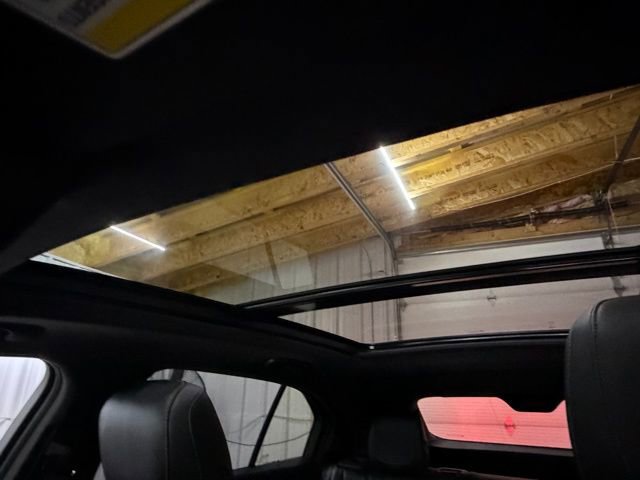 Used 2019 Cadillac XT4 Premium Luxury image 38