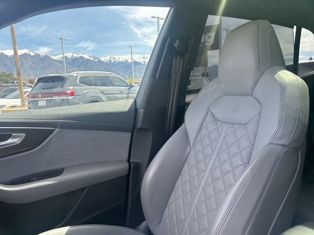 Used 2023 Audi SQ8 Prestige image 38