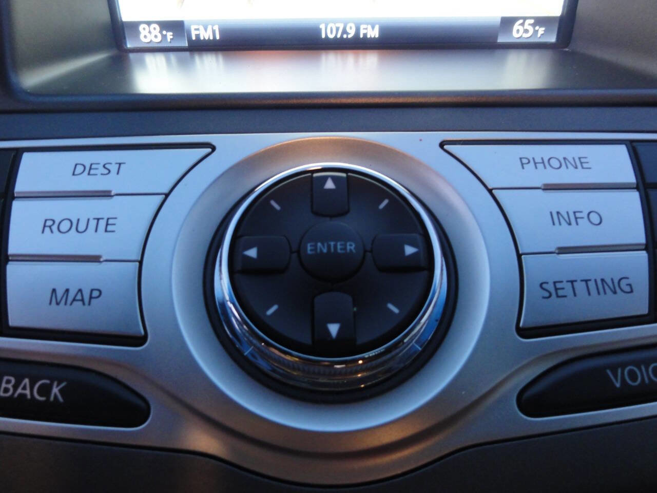 Used 2014 Nissan Murano SV w/ Value Package image 34