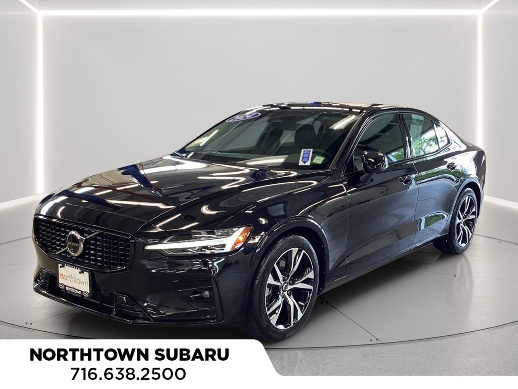 Used 2024 Volvo S60 B5 Plus FWD image 1