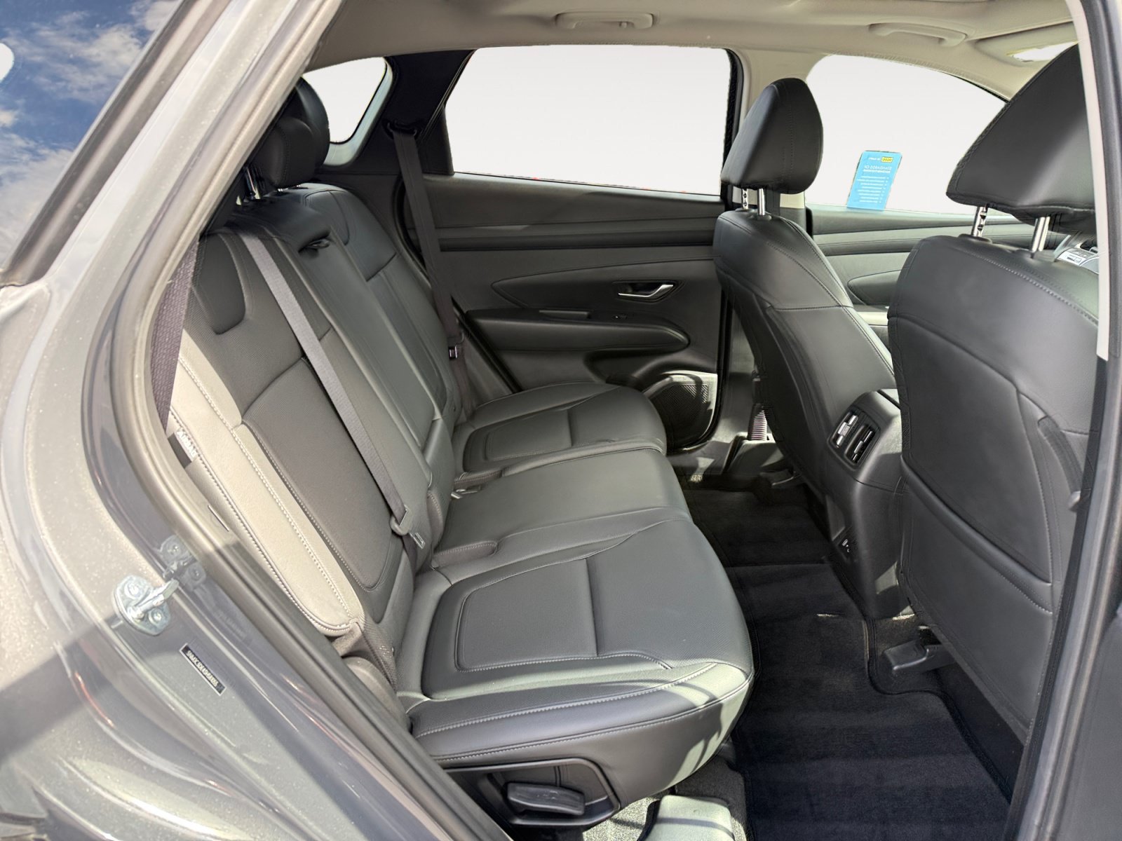 Certified 2025 Hyundai Tucson SEL FWD image 18