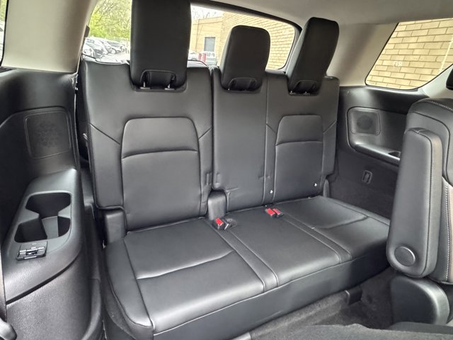 New 2026 Nissan Pathfinder Platinum AWD/4WD image 11