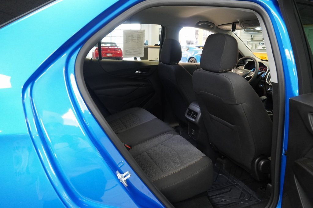 Certified 2024 Chevrolet Equinox LT w/ LPO, Floor Liner Package image 23