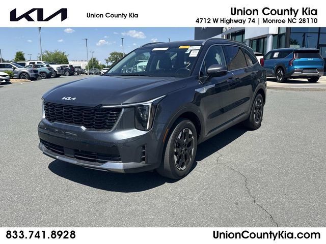 Certified 2024 Kia Sorento S FWD image 1