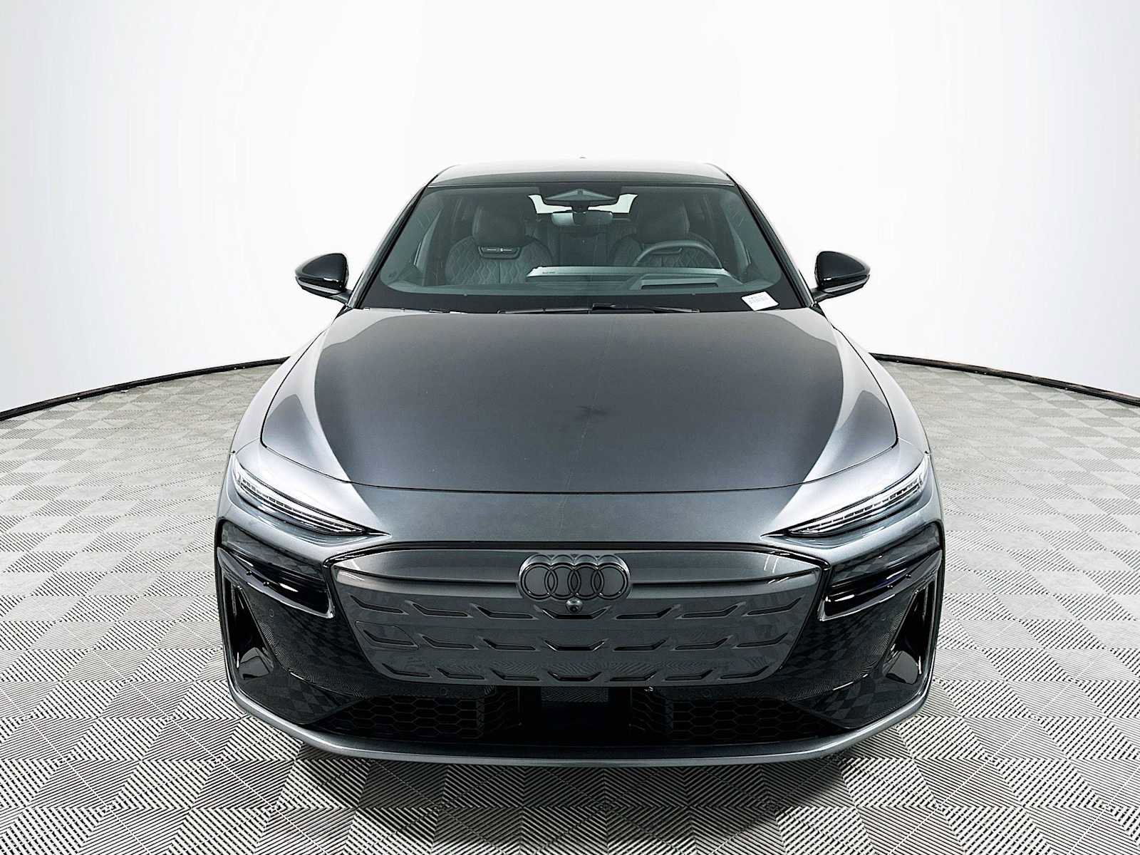 New 2025 Audi S6 e-tron Premium Plus image 2