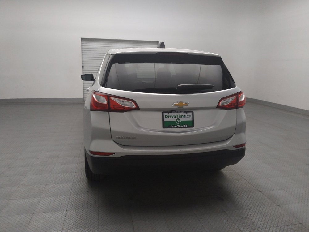 Used 2021 Chevrolet Equinox LS w/ LS Convenience Package FWD image 6