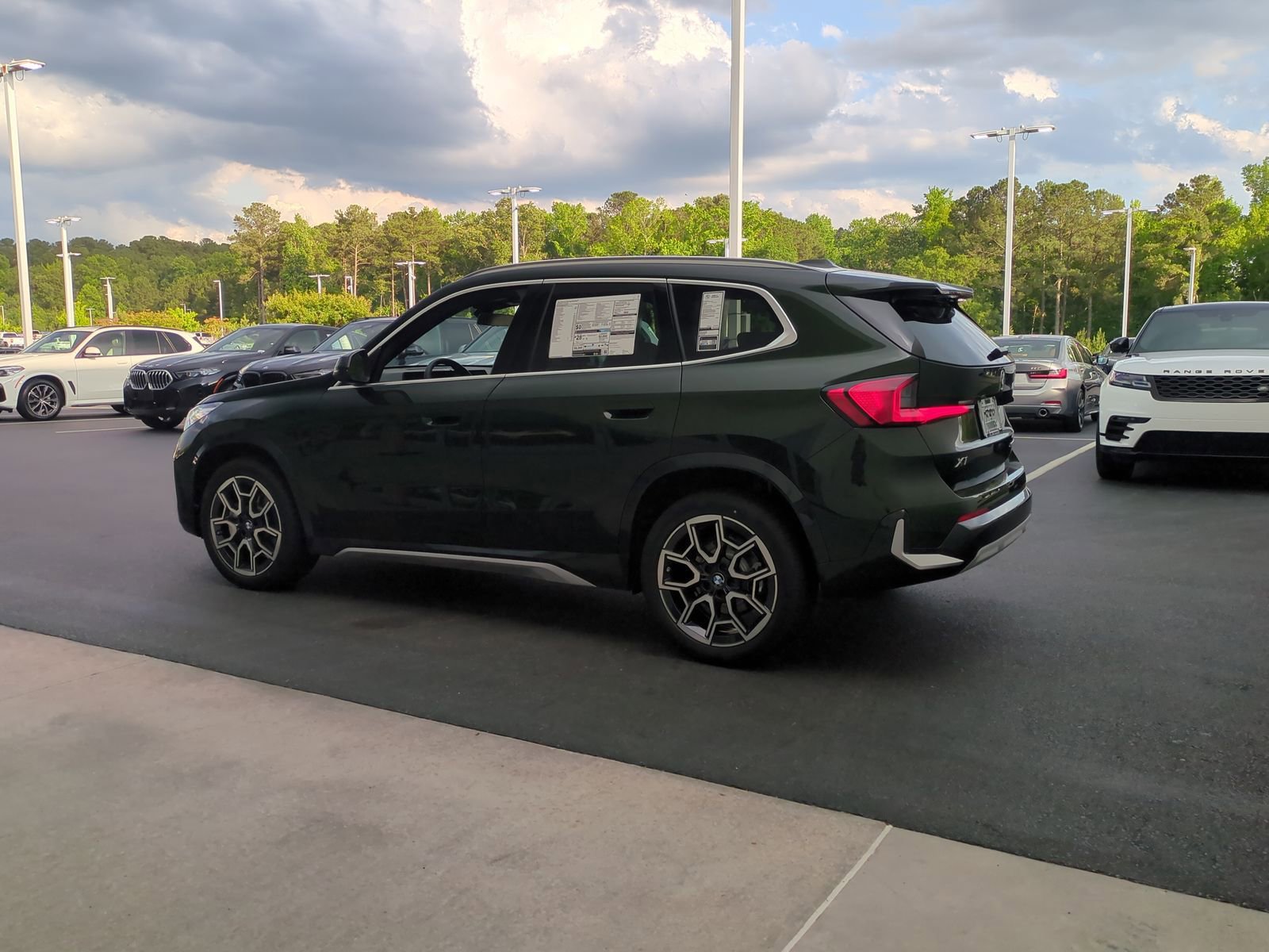 Certified 2025 BMW X1 xDrive28i w/ Convenience Package image 8