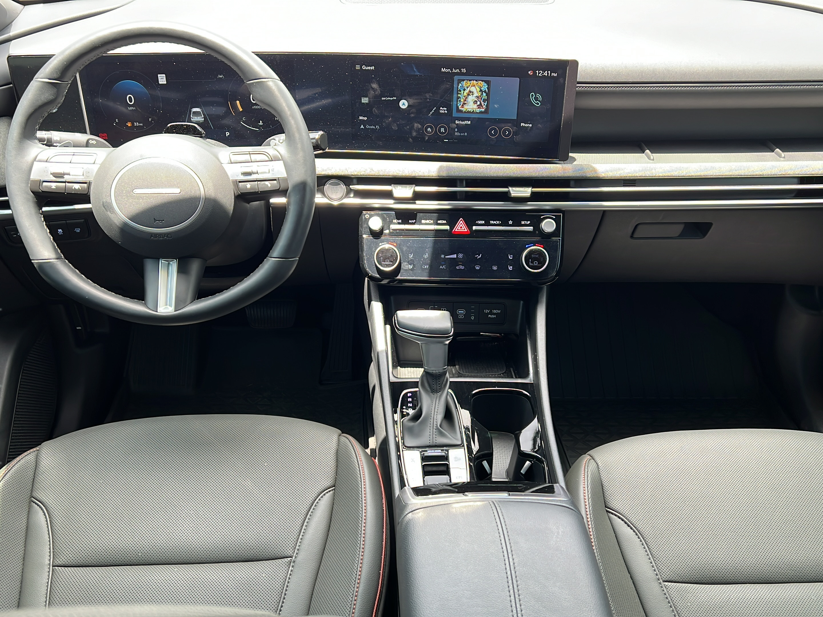 Certified 2025 Hyundai Santa Cruz Limited AWD/4WD image 11
