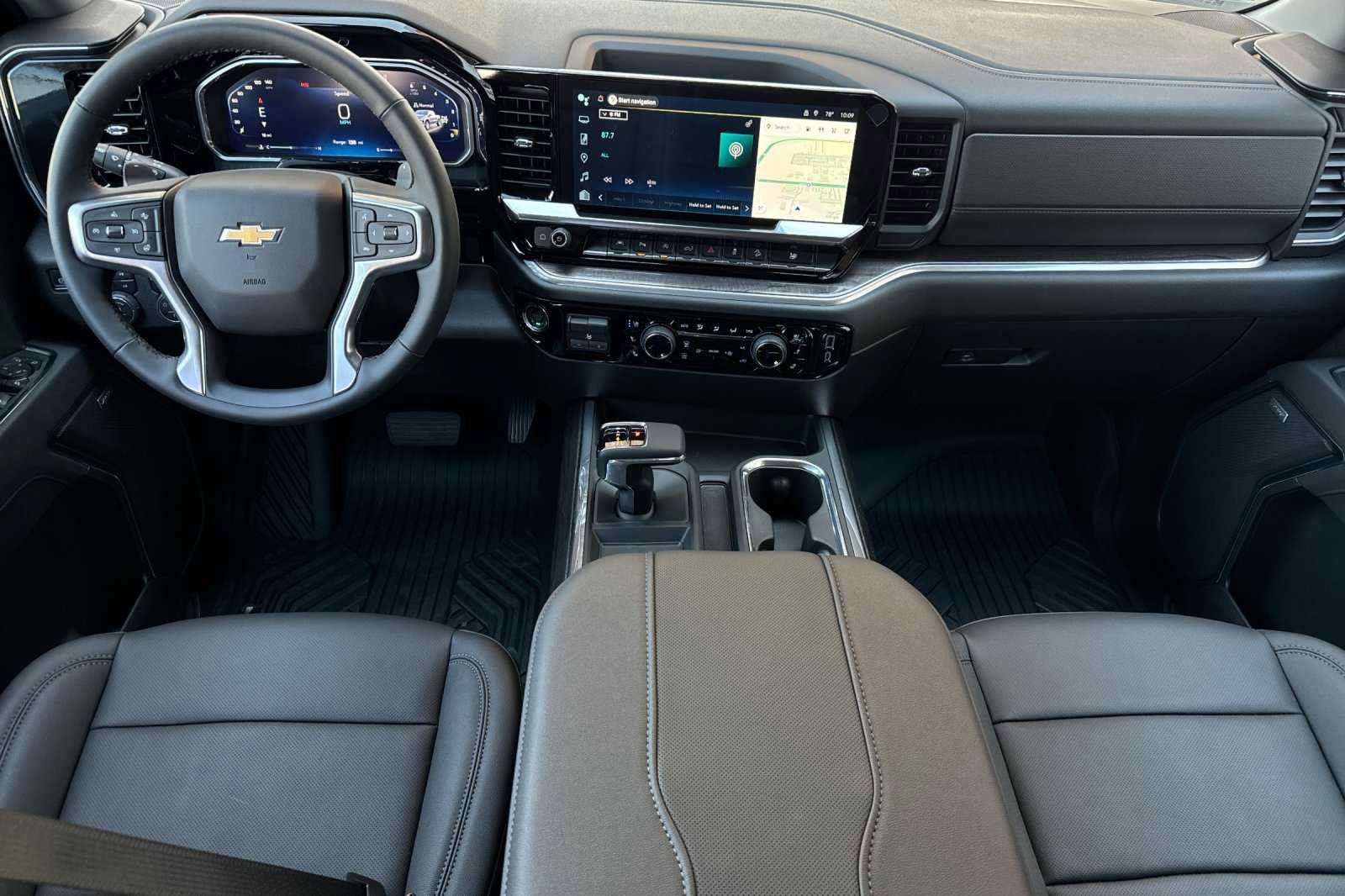 New 2026 Chevrolet Silverado 1500 LTZ w/ LTZ Premium Package image 8