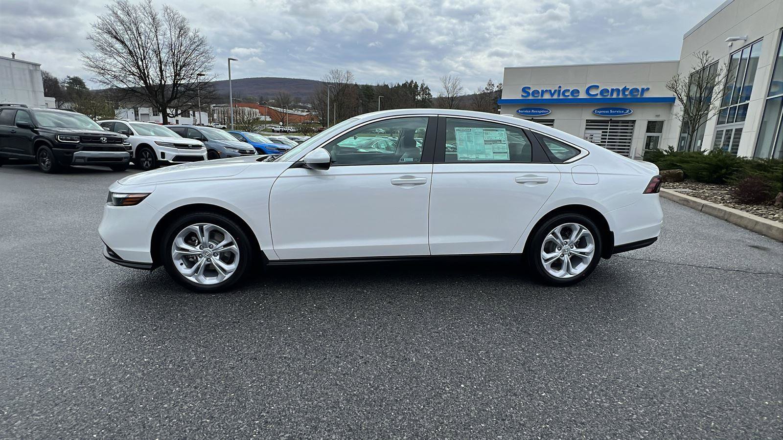 New 2025 Honda Accord LX image 7