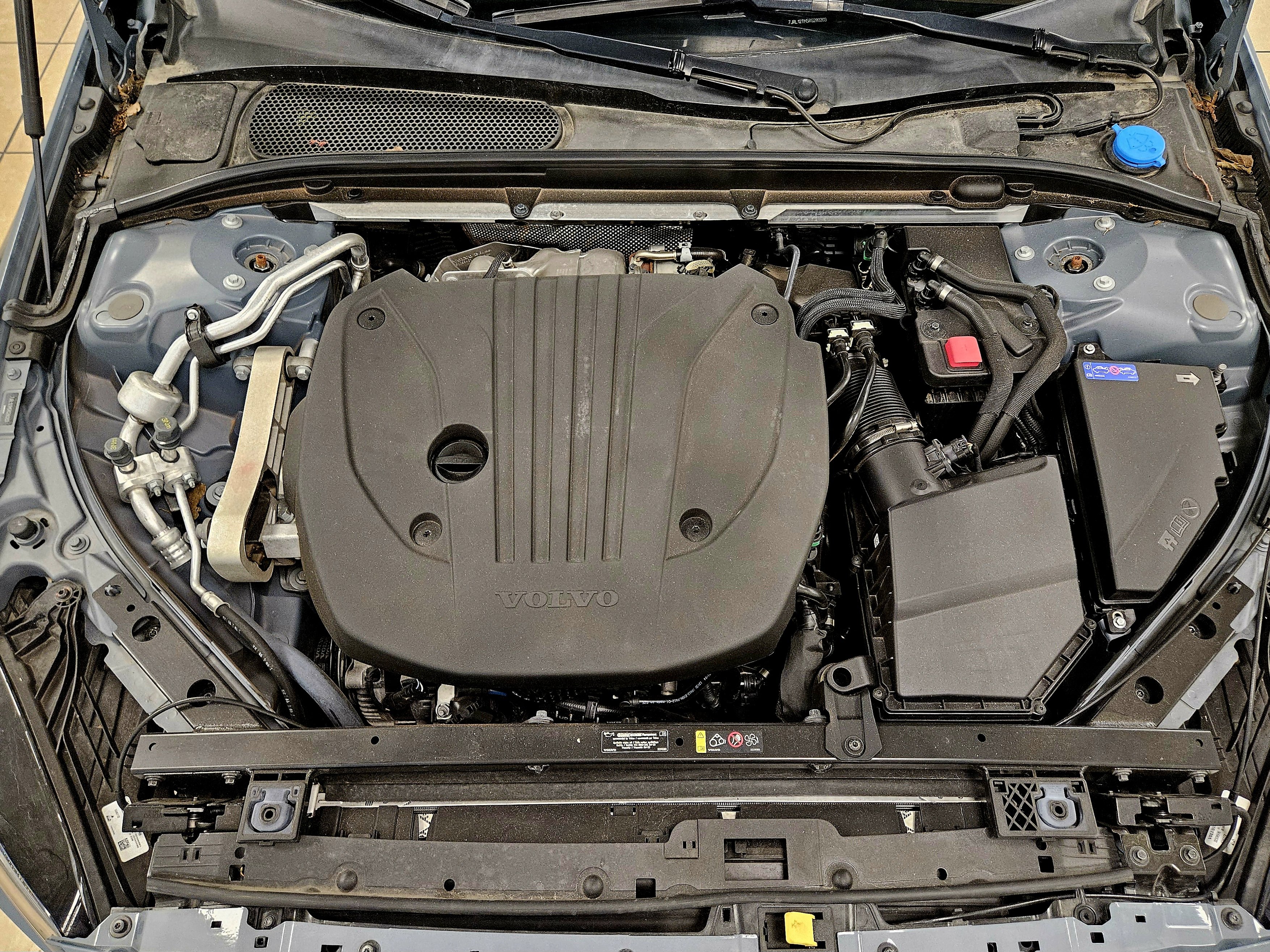 Used 2024 Volvo S60 B5 Ultimate image 45