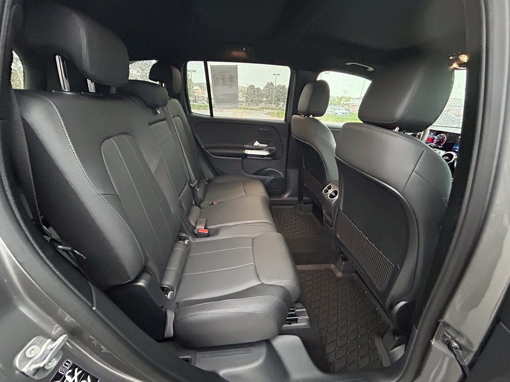 Used 2026 Mercedes-Benz GLB 250 4MATIC image 29