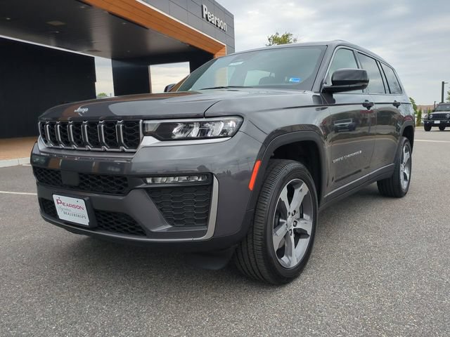 New 2026 Jeep Grand Cherokee L Limited AWD/4WD image 8