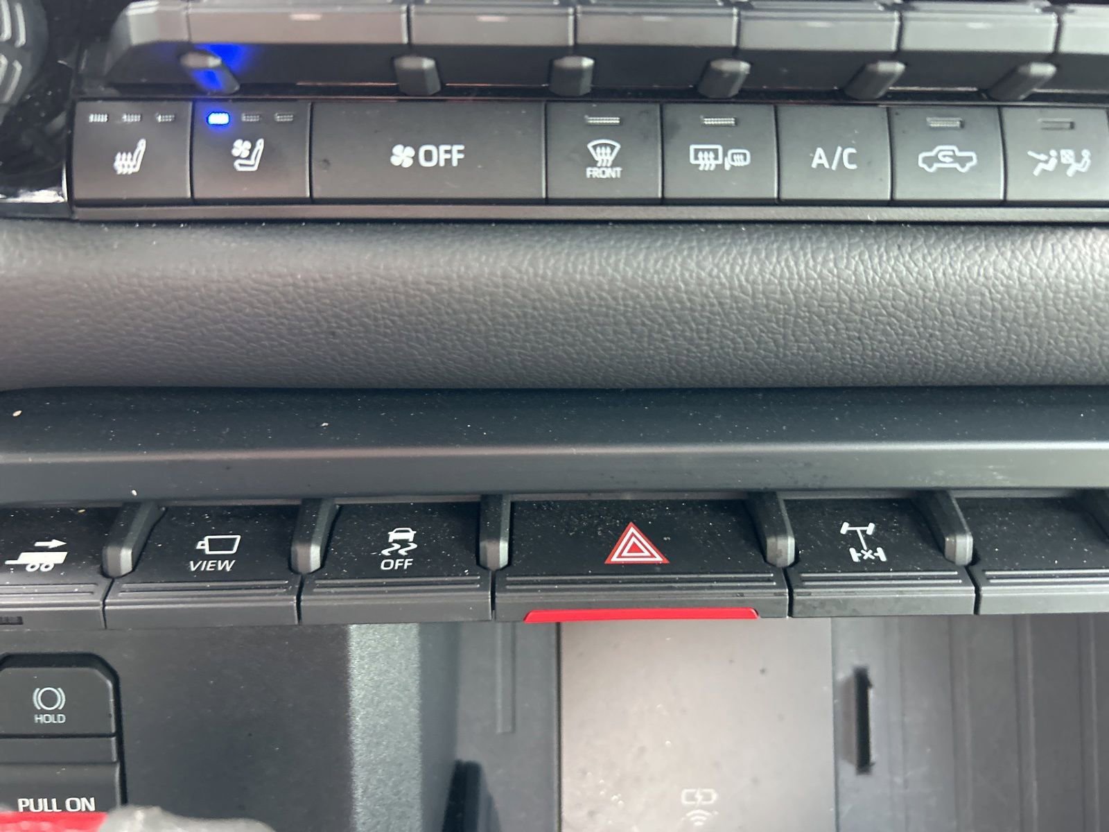 Used 2025 Toyota Tundra TRD Pro AWD/4WD image 32