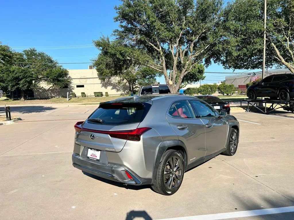 Used 2020 Lexus UX 250h F Sport AWD/4WD image 6