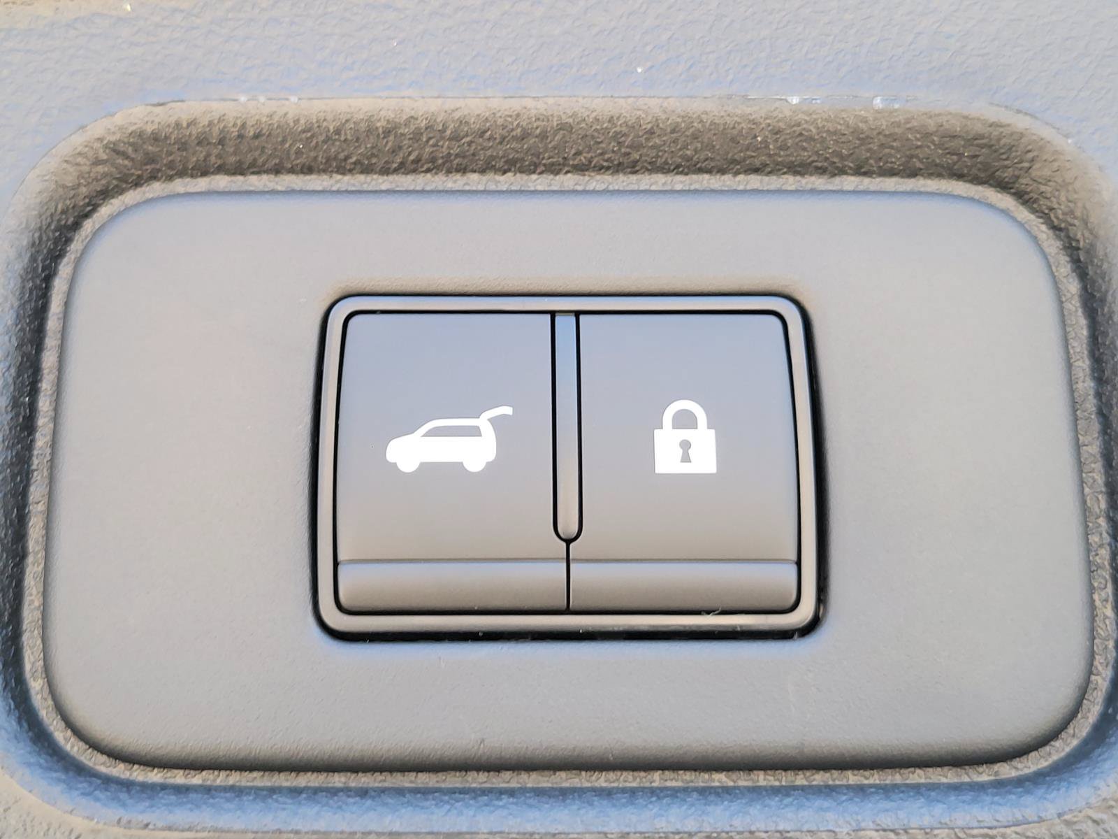 New 2026 Nissan Pathfinder Platinum w/ Accent Package FWD image 14