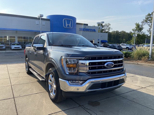Used 2021 Ford F150 Lariat RWD image 2