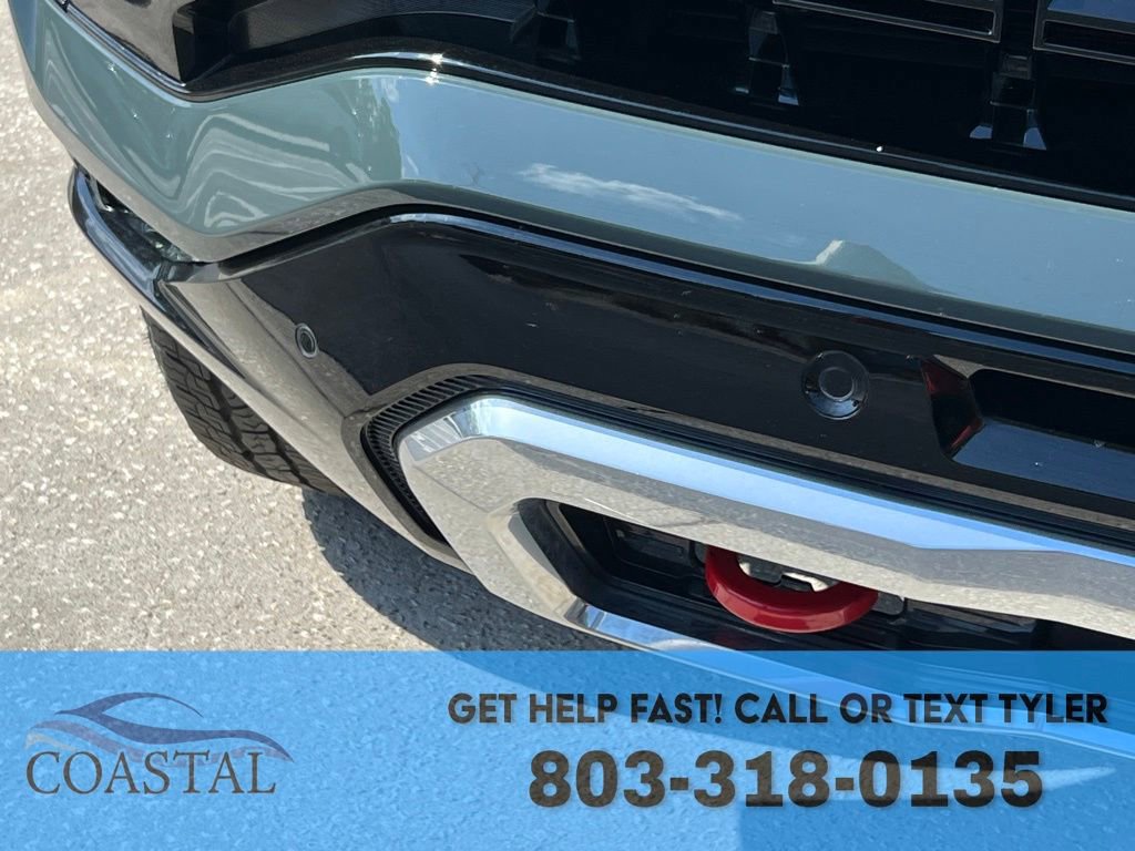 Used 2025 Chevrolet Tahoe Z71 AWD/4WD image 36