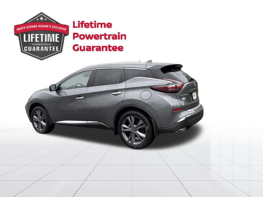Used 2024 Nissan Murano Platinum w/ Cargo Package FWD image 3
