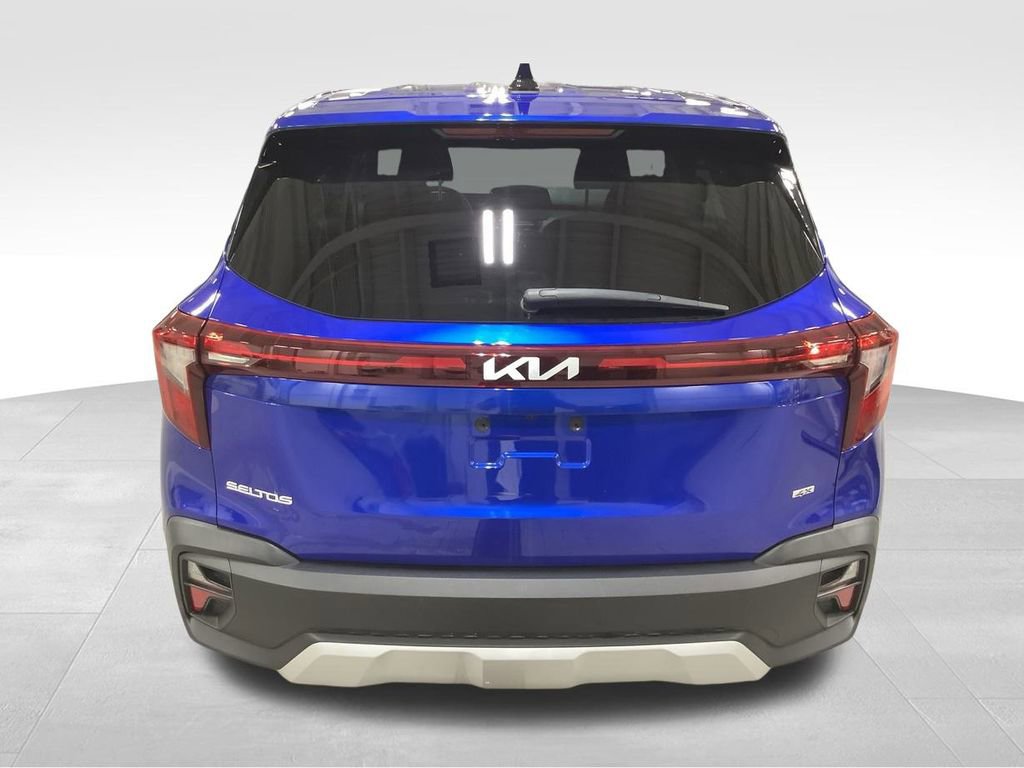 Certified 2024 Kia Seltos LX image 7