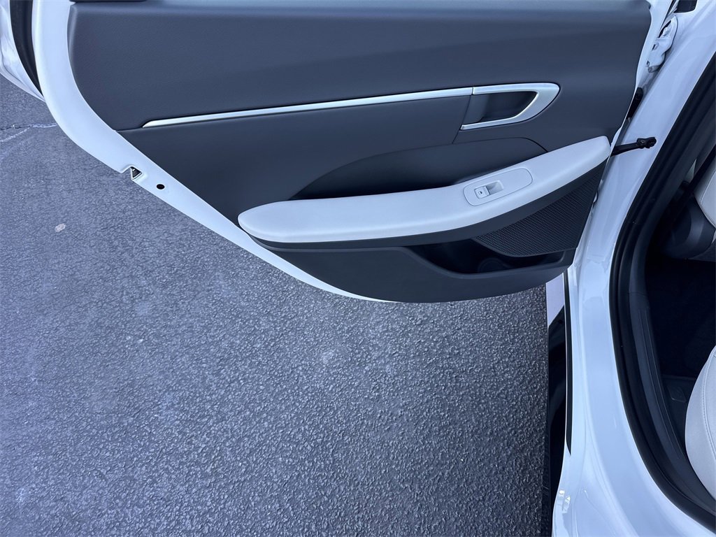 Used 2025 Hyundai Sonata SEL image 21