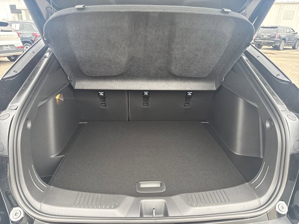 New 2026 Buick Envista Sport Touring w/ Convenience I Package FWD image 6
