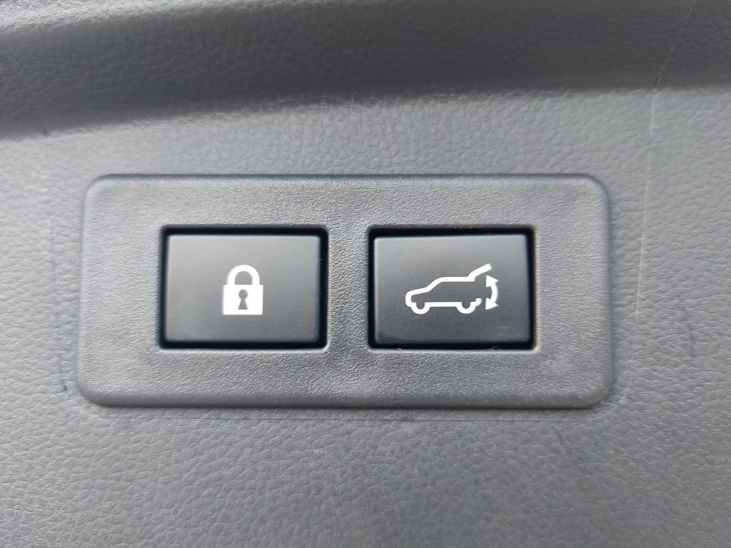 Used 2025 Subaru Outback Premium w/ Popular Package #1A AWD/4WD image 33