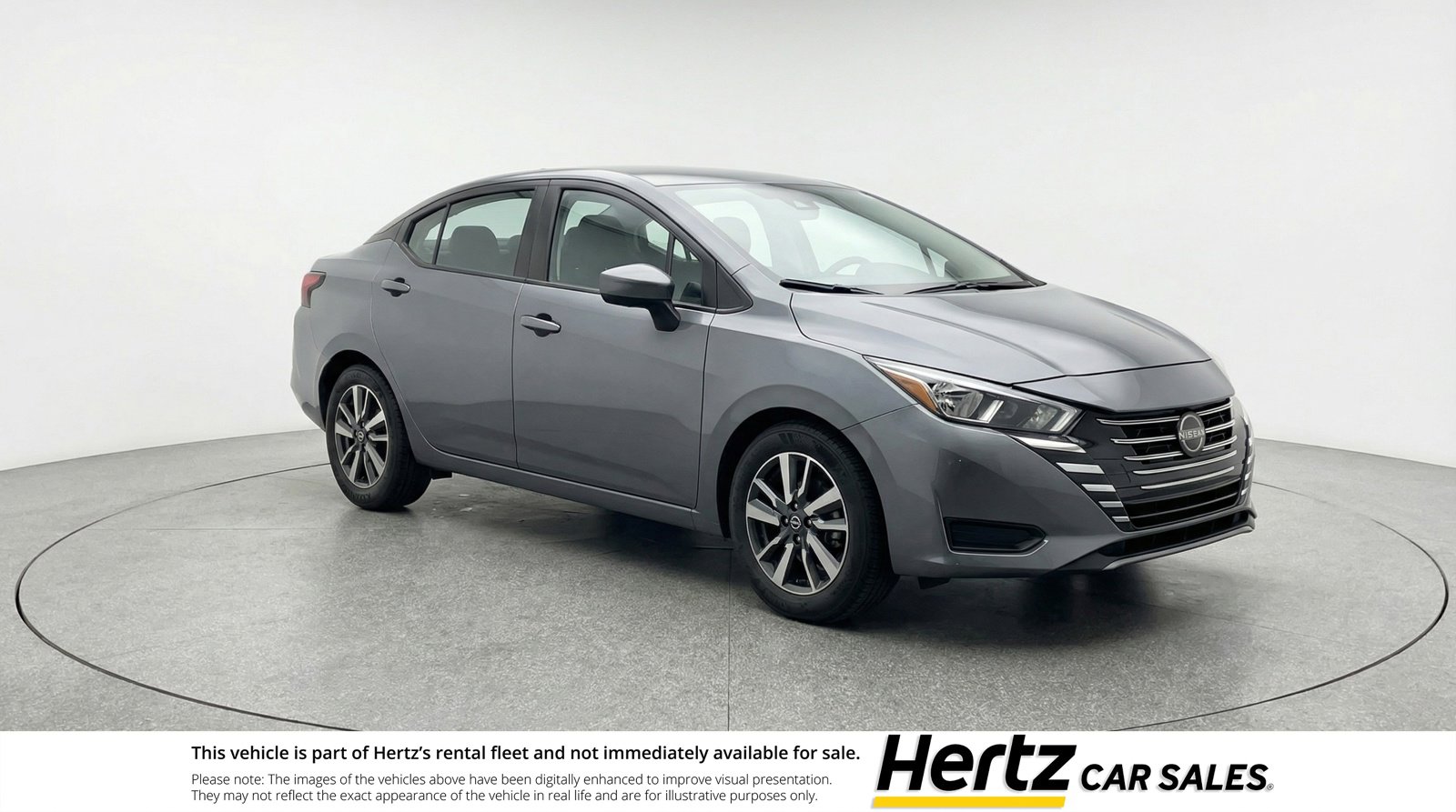 Used 2025 Nissan Versa SV image 1