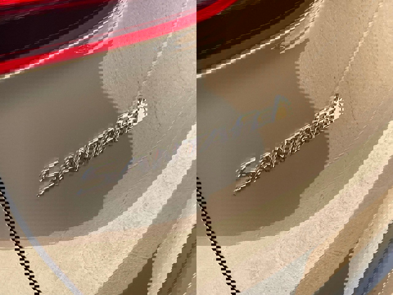 Used 2022 Hyundai Santa Fe SEL w/ Convenience Package image 5