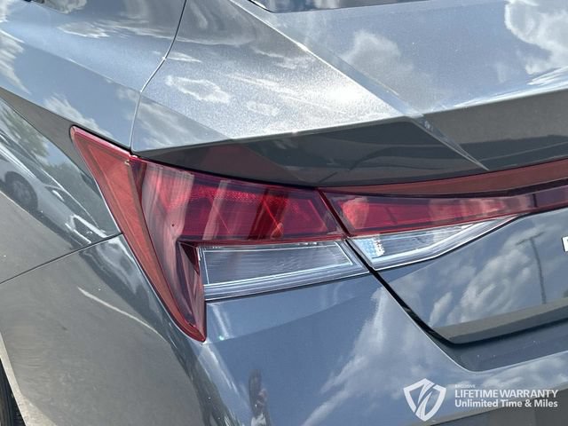 New 2026 Hyundai Elantra SE FWD image 11