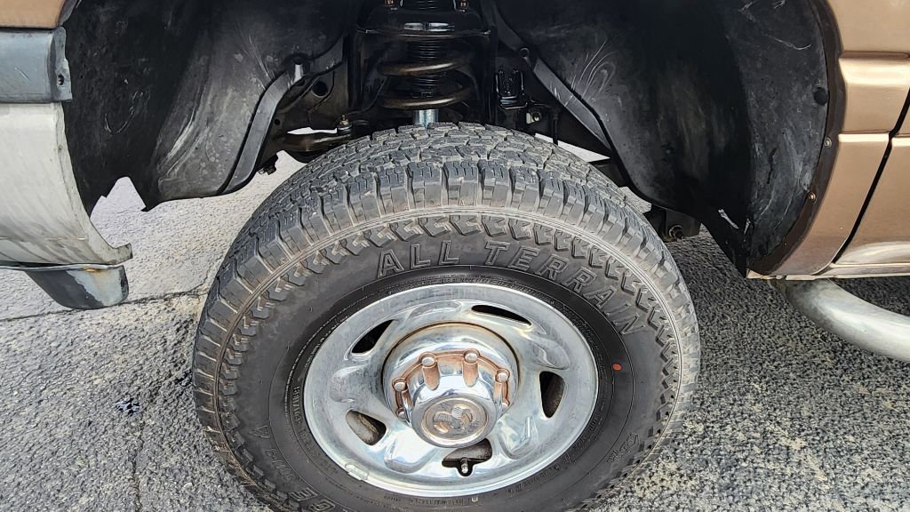 Used 2000 Dodge Ram 2500 Truck 4x4 Quad Cab image 10