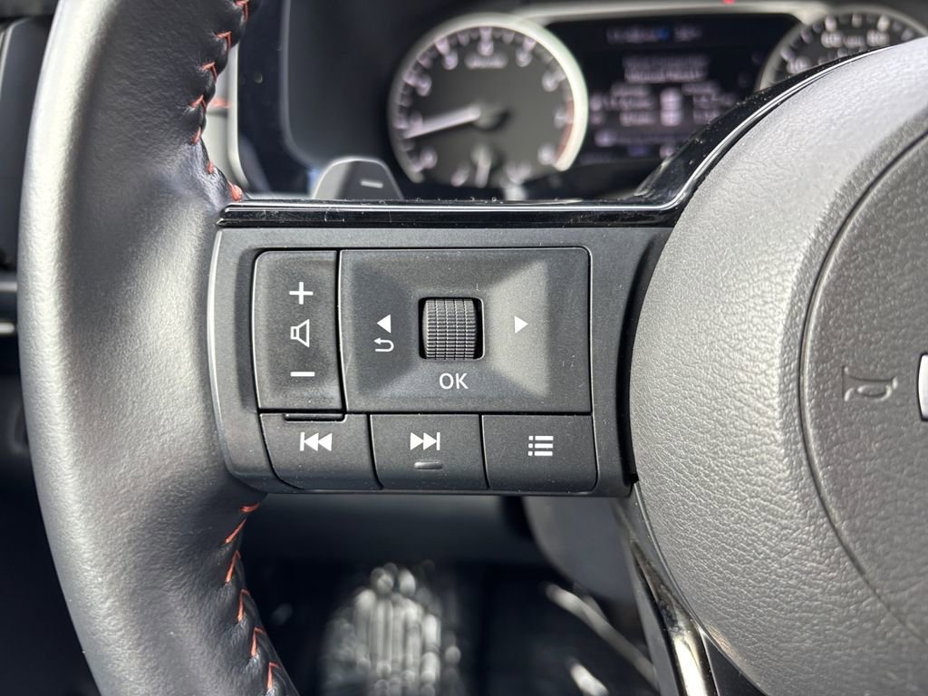 Used 2023 Nissan Pathfinder Rock Creek AWD/4WD image 18