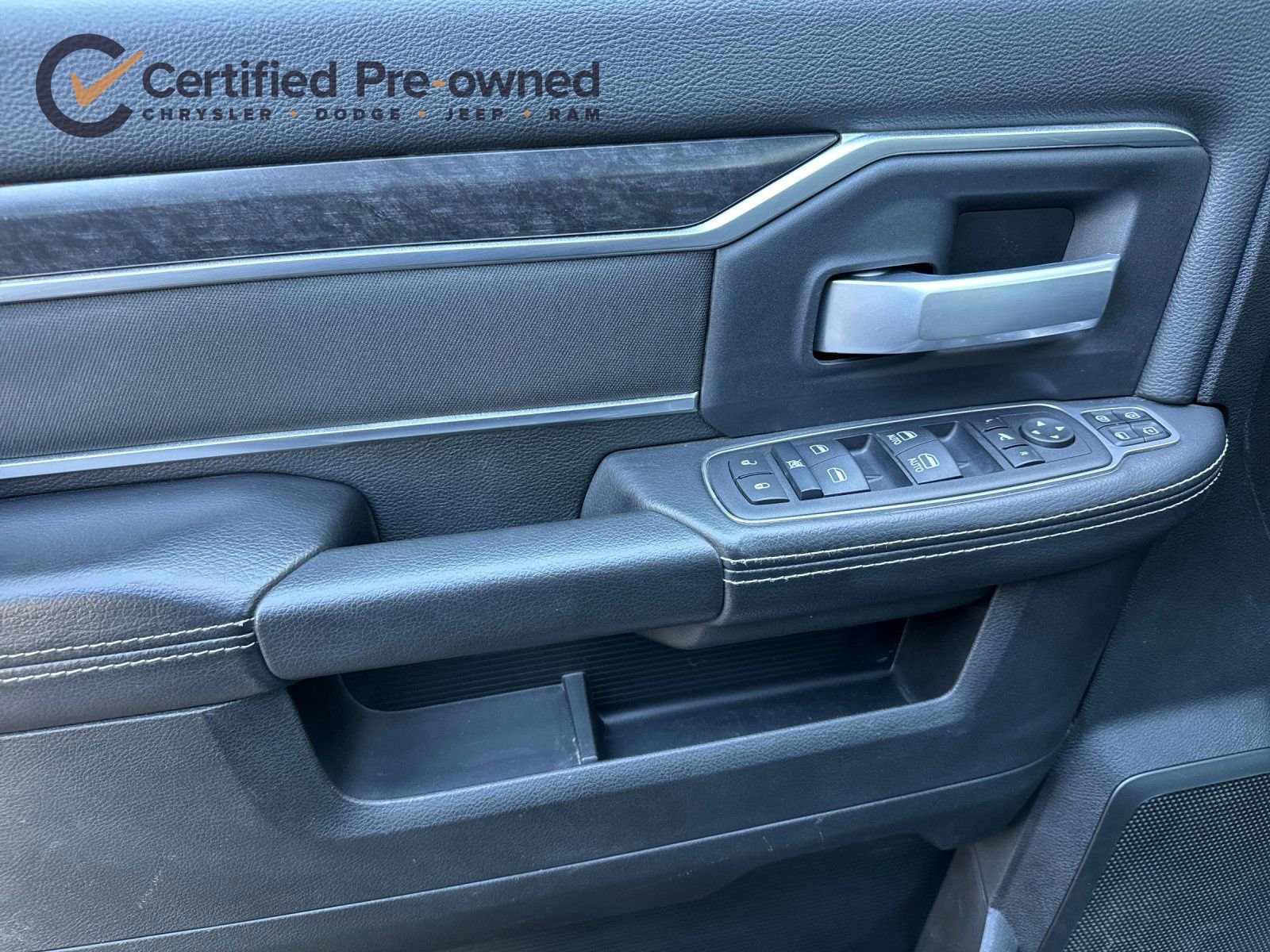 Certified 2024 RAM 2500 Big Horn AWD/4WD image 12