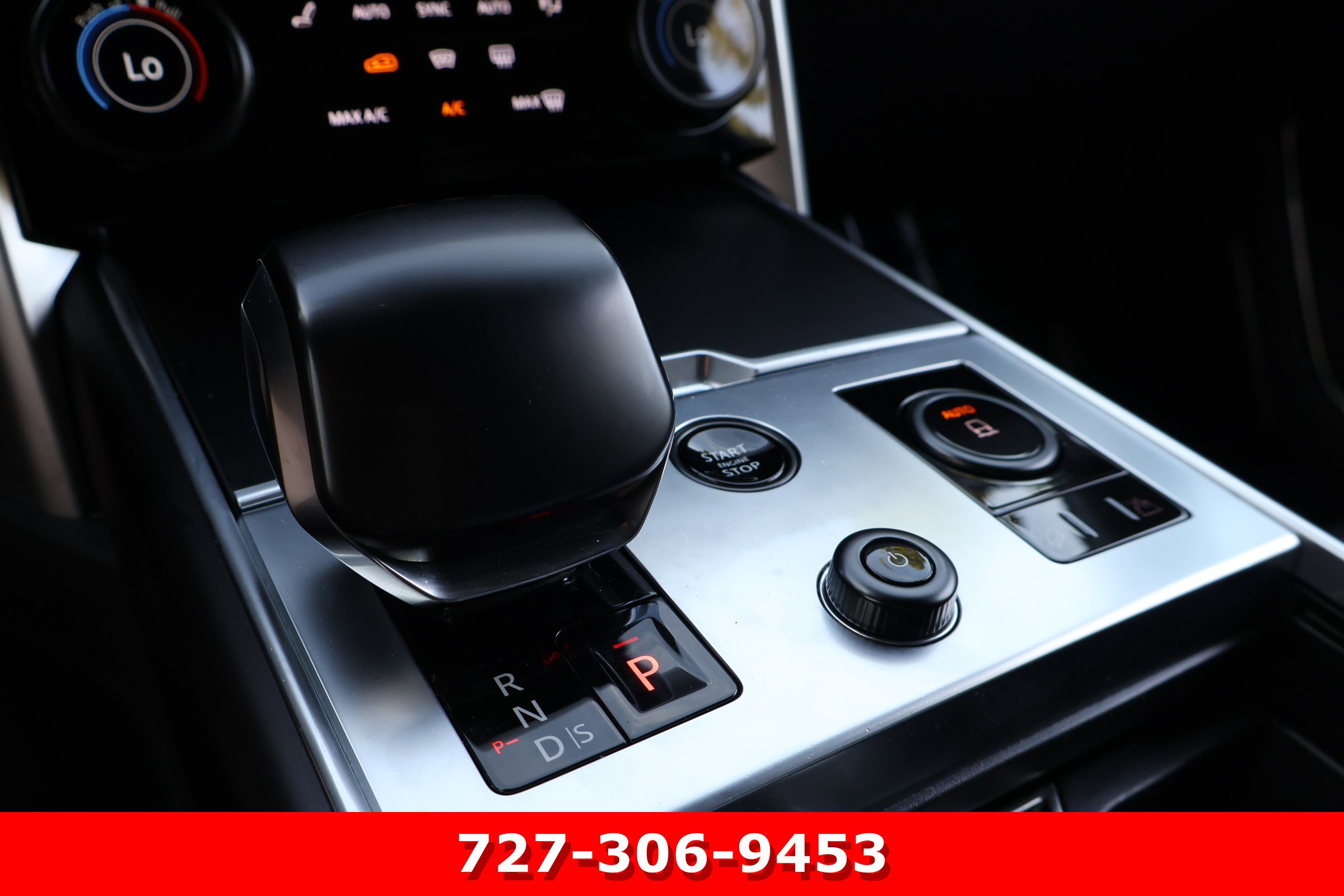 Used 2023 Land Rover Range Rover SV AWD/4WD image 28