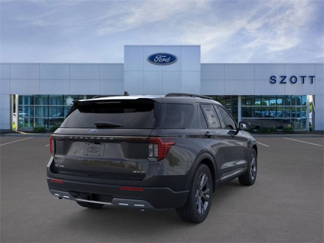 New 2025 Ford Explorer Active image 8