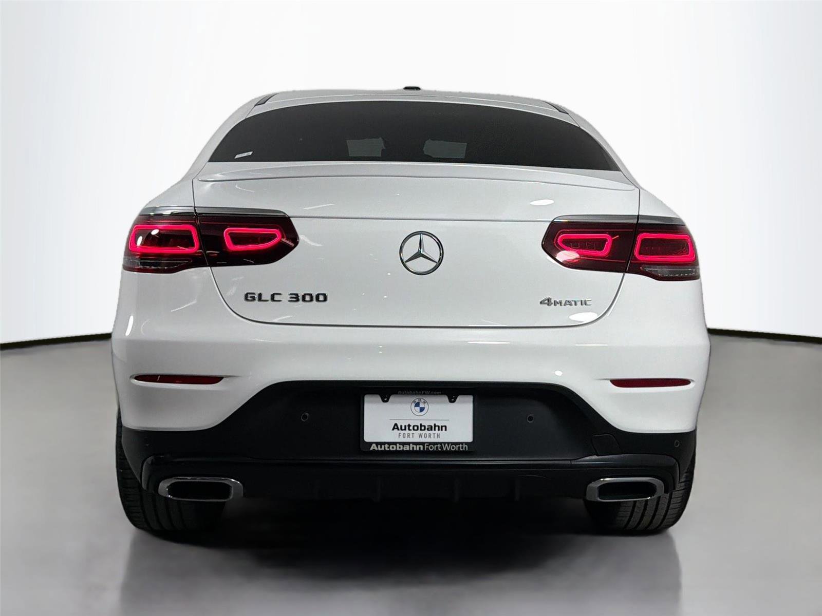 Used 2022 Mercedes-Benz GLC 300 4MATIC Coupe image 7