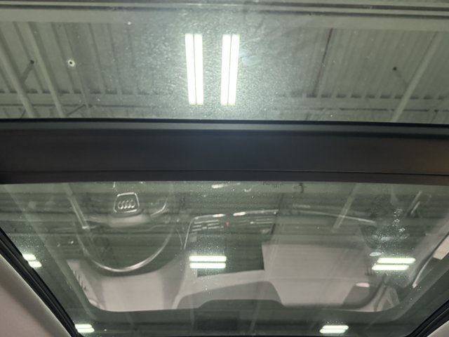 Certified 2024 Audi Q5 2.0T Premium Plus AWD/4WD image 17