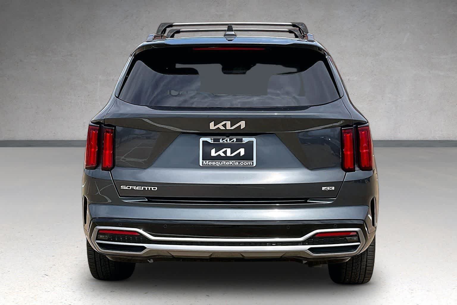 Certified 2023 Kia Sorento SX AWD/4WD image 5