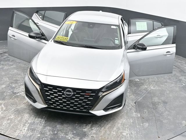 Used 2024 Nissan Altima 2.5 SR image 59