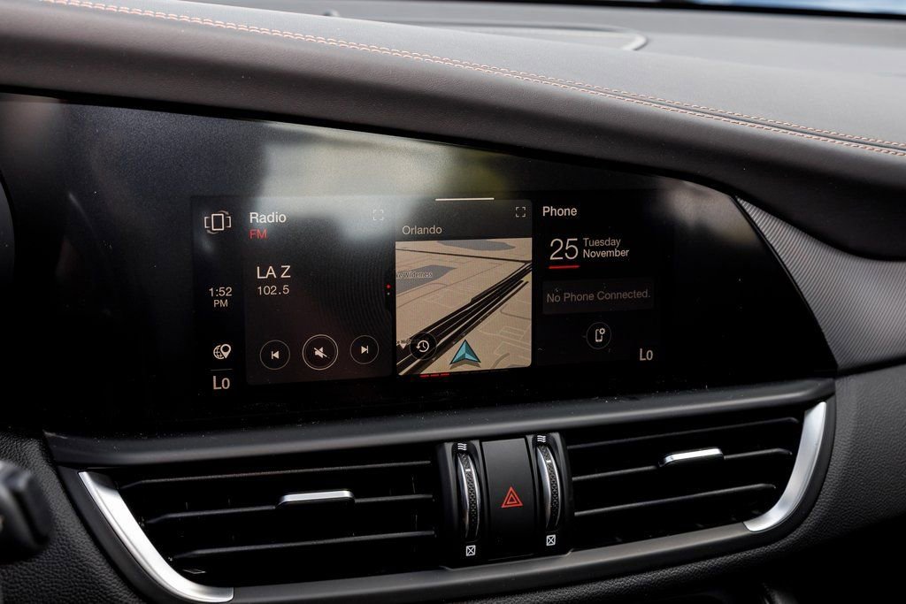 New 2025 Alfa Romeo Giulia AWD w/ Driving Assist Package image 19