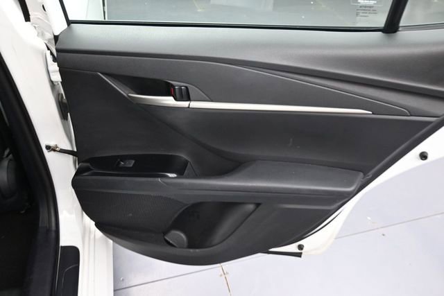 Used 2025 Toyota Camry LE FWD image 30