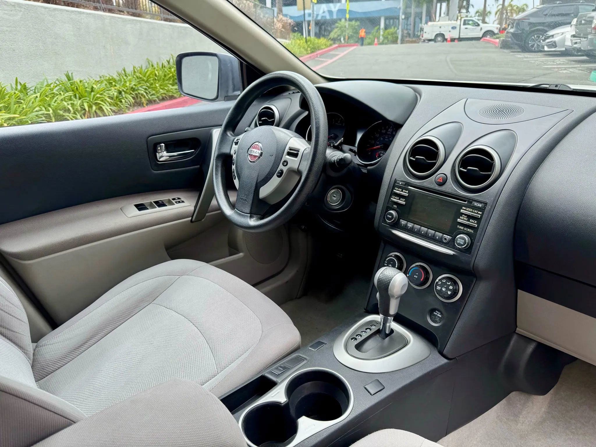 Used 2012 Nissan Rogue S w/ Special Edition Pkg FWD image 21