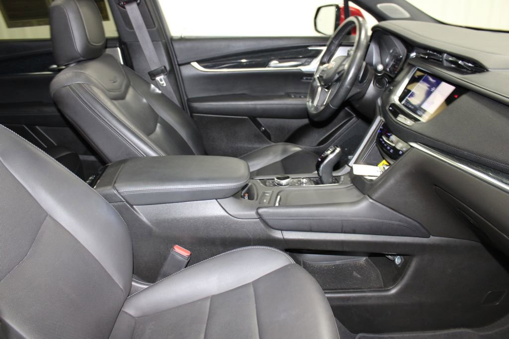 Used 2023 Cadillac XT5 Premium Luxury image 22